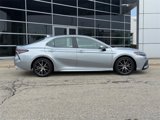 Used 2023 Toyota Camry SE image 2