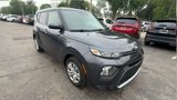 Used 2021 Kia Soul LX image 2
