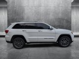 Used 2017 Jeep Grand Cherokee Limited image 4