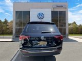 Used 2018 Volkswagen Tiguan SEL image 5