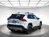 Used 2022 Toyota RAV4 SE image 4
