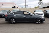 Used 2022 Nissan Altima 2.5 SV image 2