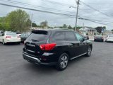 Used 2017 Nissan Pathfinder SV image 5