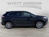 Used 2023 Ford Edge SEL image 6