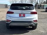 Used 2020 Hyundai Santa Fe SE image 4