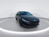 Used 2022 Hyundai Elantra SEL w/ Convenience Package image 2
