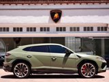 Used 2024 Lamborghini Urus S image 2