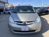 Used 2008 Toyota Sienna XLE image 2
