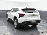 Used 2025 Chevrolet Trax LS image 4