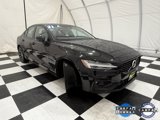 Used 2021 Volvo S60 T5 Momentum image 6