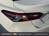 Used 2020 Toyota Camry LE image 5