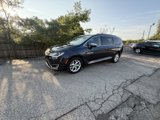 Used 2020 Chrysler Pacifica Limited image 2