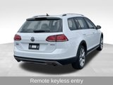 Used 2019 Volkswagen Golf Alltrack SEL image 4