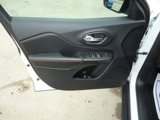 Used 2019 Jeep Cherokee Trailhawk w/ Cold Weather Group image 3