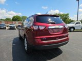 Used 2016 Chevrolet Traverse LT w/ Style and Technology Package image 3