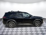 Used 2023 Nissan Pathfinder SV image 6