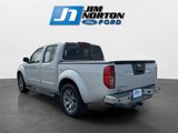 Used 2019 Nissan Frontier SL image 3