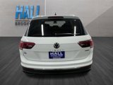 Used 2022 Volkswagen Tiguan SE w/ Panoramic Sunroof Package image 4