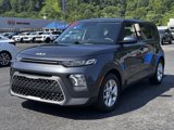 Used 2022 Kia Soul LX w/ Technology Package image 2