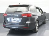 Used 2018 Kia Sedona SX image 5