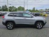 Used 2015 Jeep Cherokee Trailhawk image 6