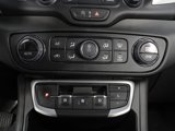 Used 2022 GMC Terrain SLT w/ Elevation Edition image 6