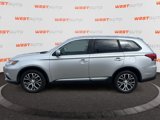 Used 2018 Mitsubishi Outlander SE image 2