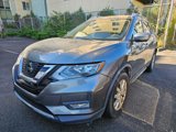 Used 2018 Nissan Rogue SV image 3