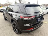 Used 2022 Jeep Grand Cherokee Altitude image 5