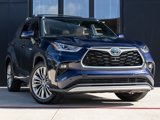 Used 2021 Toyota Highlander Platinum image 2