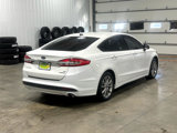 Used 2017 Ford Fusion SE image 3