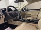 Used 2016 Ford Fusion SE image 4