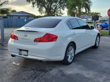 Used 2015 INFINITI Q40 w/ Moonroof Package image 4