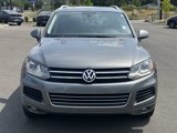 Used 2014 Volkswagen Touareg Sport image 2