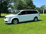 Used 2018 Dodge Grand Caravan SE image 4