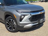 Used 2024 Chevrolet TrailBlazer LT w/ LT Cold Weather Package image 2