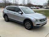Certified 2021 Volkswagen Tiguan SE image 2