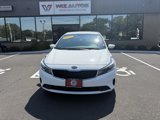 Used 2017 Kia Forte LX image 2