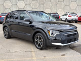 Used 2023 Kia Niro EX image 2