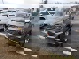 Used 2023 Chevrolet Suburban Premier image 5