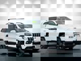 Used 2019 Jeep Cherokee Latitude Plus image 2