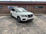 Used 2017 Nissan Pathfinder SV w/ SV Tech Package image 2