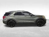 Used 2021 Ford Explorer XLT w/ Equipment Group 202A image 4