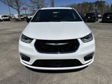 New 2025 Chrysler Pacifica Select image 2