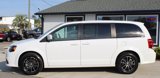 Used 2018 Dodge Grand Caravan SE image 2