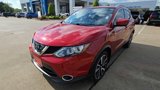 Used 2017 Nissan Rogue Sport SL w/ SL Premium Package image 3