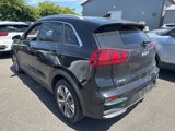 Used 2022 Kia Niro EX w/ Cold Weather Package image 2