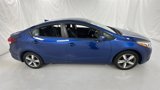Used 2018 Kia Forte S image 2
