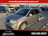 Used 2016 Dodge Grand Caravan SXT image 3