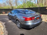 Used 2017 Nissan Maxima Platinum image 3